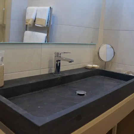 Palazzo Irma - - Luxury Hotel Vibo Valentia