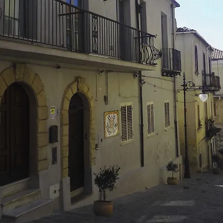 Palazzo Irma - - Luxury Hotel Vibo Valentia