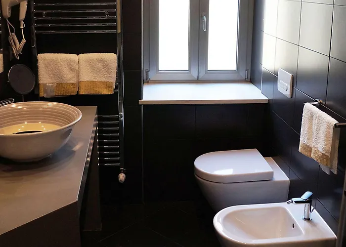 酒店 Palazzo Irma - - Luxury 维博瓦伦蒂亚