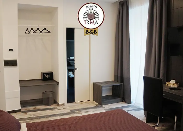 酒店 Palazzo Irma - - Luxury 维博瓦伦蒂亚